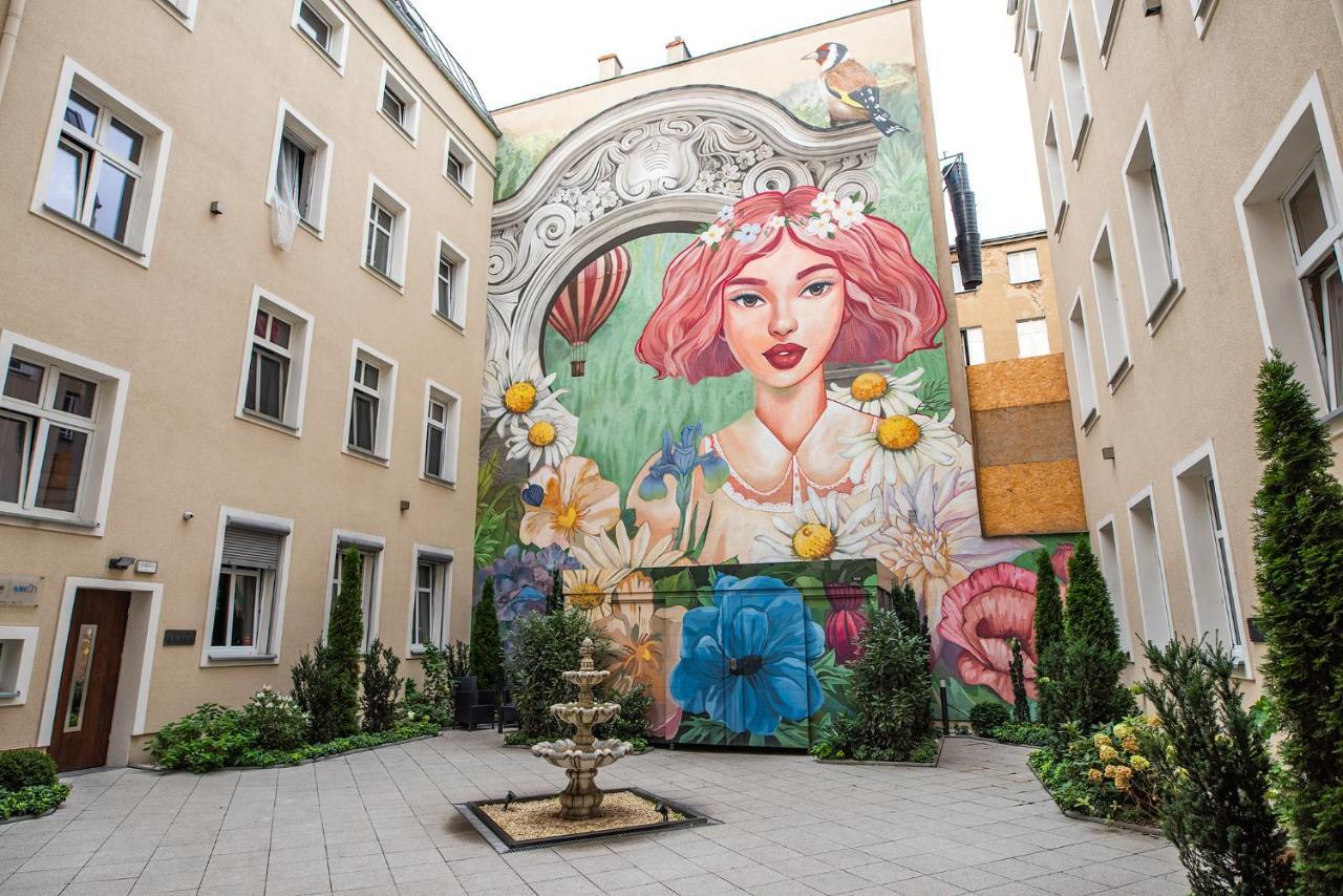 Old Town Apartment Познань Экстерьер фото