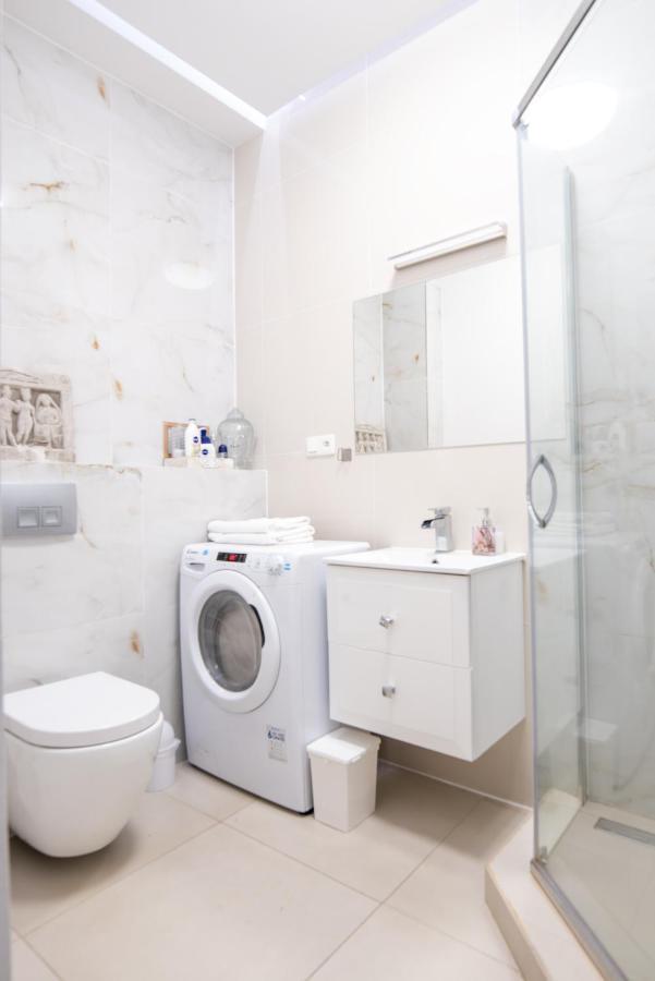 Old Town Apartment Познань Экстерьер фото
